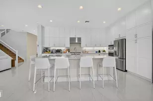 8270 Essex Country Clb Dr, Boca Raton, FL 33434 - Photo 12