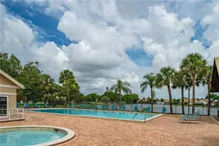 10300 Hidden Springs Ct, Boca Raton, FL 33498 - Photo 6