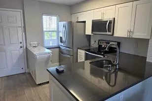 2106 S Cypress Bend Dr, Pompano Beach, FL 33069 - Photo 2