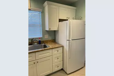705 Lori Drive #210, Palm Springs, FL 33461 - Photo 10