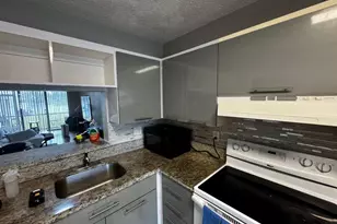 11318 Taft St, Pembroke Pines, FL 33026 - Photo 2