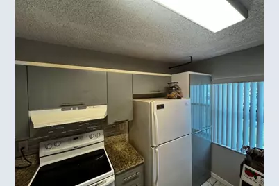 11318 Taft Street, Pembroke Pines, FL 33026 - Photo 4