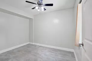 4260 Village Dr, Delray Beach, FL 33445 - Photo 6