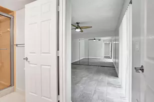 4260 Village Dr, Delray Beach, FL 33445 - Photo 16