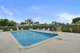 4260 Village Dr, Delray Beach, FL 33445 - Photo 28