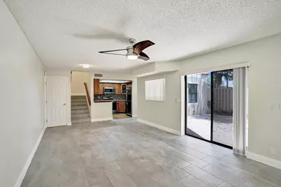 4260 Village Drive #D, Delray Beach, FL 33445 - Photo 12