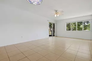 824 SW 9th St Cir, Boca Raton, FL 33486 - Photo 6