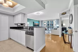 99 SE Mizner Blvd, Boca Raton, FL 33432 - Photo 8