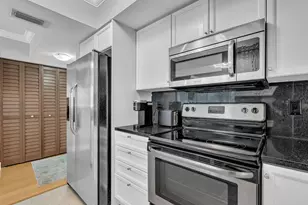 99 SE Mizner Blvd, Boca Raton, FL 33432 - Photo 8