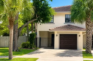 248 Avenue L, Delray Beach, FL 33483 - Photo 1