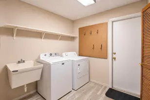 2335 81st Ct, Vero Beach, FL 32966 - Photo 40