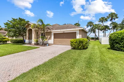 9907 E Verona Circle, Vero Beach, FL 32966 - Photo 2