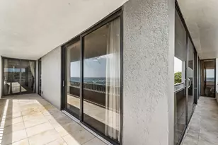 5540 N Ocean Dr, Singer Island, FL 33404 - Photo 48