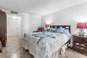 5540 N Ocean Dr, Singer Island, FL 33404 - Photo 44