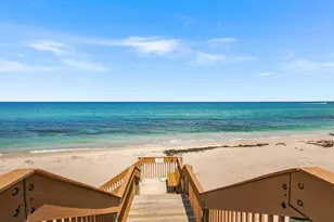 5540 N Ocean Dr, Singer Island, FL 33404 - Photo 14