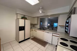 11190 Aspen Glen Dr, Boynton Beach, FL 33437 - Photo 10