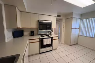 11190 Aspen Glen Dr, Boynton Beach, FL 33437 - Photo 8