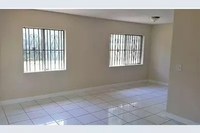 5710 NW 21st Street #36-b, Lauderhill, FL 33313 - Photo 2
