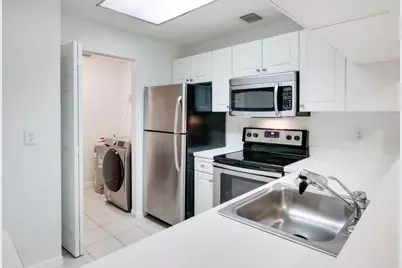 2916 Tuscany Court #106, Palm Beach Gardens, FL 33410 - Photo 10