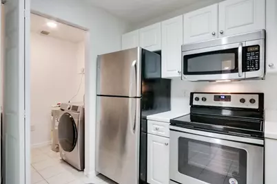 2916 Tuscany Court #106, Palm Beach Gardens, FL 33410 - Photo 12
