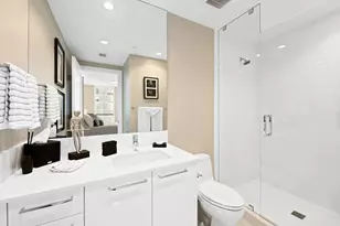 100 E Las Olas Blvd, Fort Lauderdale, FL 33301 - Photo 48