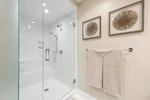 100 E Las Olas Blvd, Fort Lauderdale, FL 33301 - Photo 52