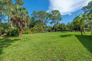 16628 Valencia Blvd, The Acreage, FL 33470 - Photo 40