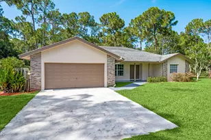 16628 Valencia Blvd, The Acreage, FL 33470 - Photo 2