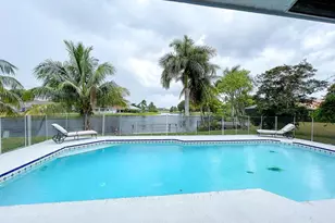 2060 Amesbury Cir, Wellington, FL 33414 - Photo 64