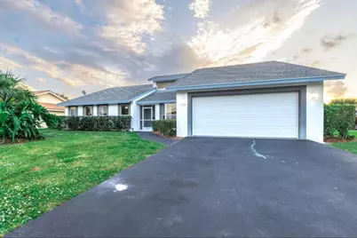 2060 Amesbury Circle, Wellington, FL 33414 - Photo 14