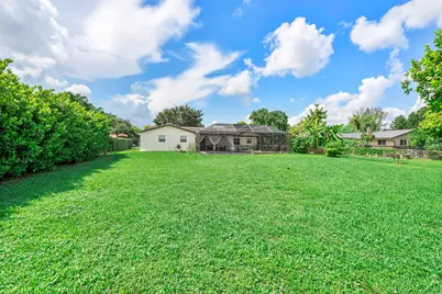 10625 NW 37th Street, Coral Springs, FL 33065 - Photo 22