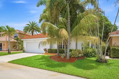 2036 NW 183rd Circle, Pembroke Pines, FL 33029 - Photo 4