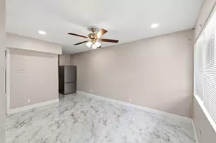 166 SW 3rd St, Deerfield Beach, FL 33441 - Photo 6