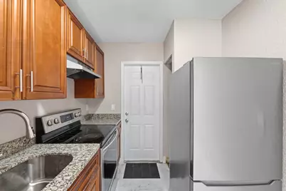 166 SW 3rd Street #A-d, Deerfield Beach, FL 33441 - Photo 14