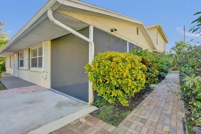 740 Buttonwood Road, North Palm Beach, FL 33408 - Photo 2