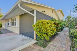 740 Buttonwood Rd, North Palm Beach, FL 33408 - Photo 2