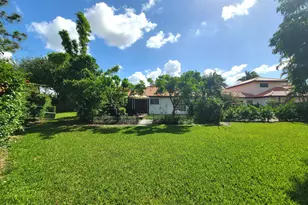 13465 Fountain View Blvd, Wellington, FL 33414 - Photo 24
