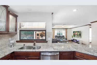 11798 SW 51st Court, Cooper City, FL 33330 - Photo 18