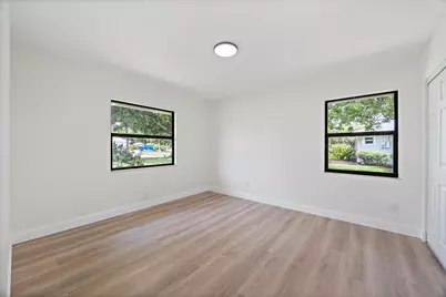 621 NE Town Terrace, Jensen Beach, FL 34957 - Photo 14