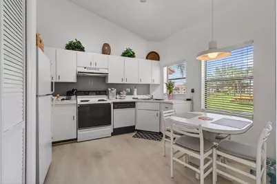 5947 Parkwalk Drive, Boynton Beach, FL 33472 - Photo 14