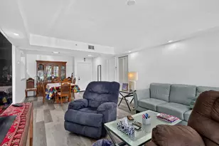 2731 Ocean Club Blvd, Hollywood, FL 33019 - Photo 10