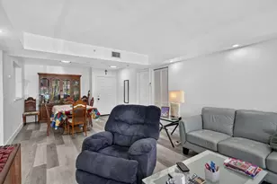 2731 Ocean Club Blvd, Hollywood, FL 33019 - Photo 12