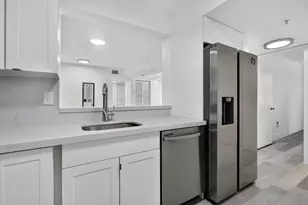 2731 Ocean Club Blvd, Hollywood, FL 33019 - Photo 6