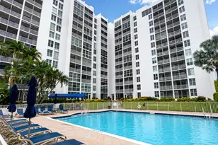 1391 S Ocean Blvd, Pompano Beach, FL 33062 - Photo 20