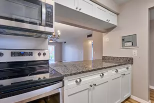12021 W Greenway Dr, Royal Palm Beach, FL 33411 - Photo 18