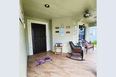 11 SE Flamenco Way, Port Saint Lucie, FL 34952 - Photo 8