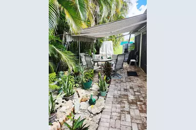 11 SE Flamenco Way, Port Saint Lucie, FL 34952 - Photo 28