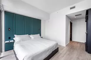20 NE 11th St, Miami, FL 33132 - Photo 14