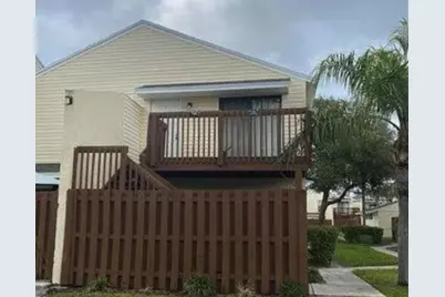 637 Executive Center Drive #N205, West Palm Beach, FL 33401 - Photo 2