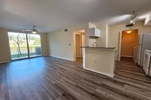 604 Villa Cir, Boynton Beach, FL 33435 - Photo 2
